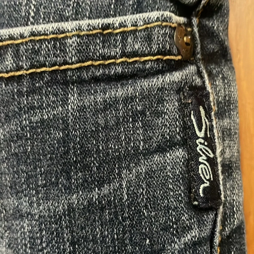 Nice basic Jeans - Picture 2 of 6